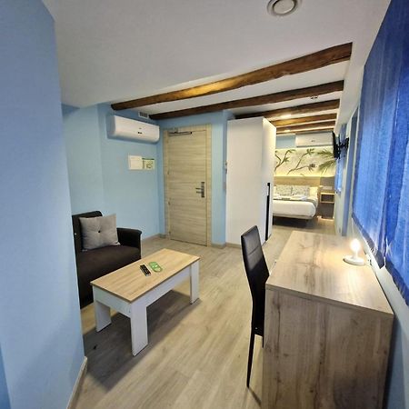Feeling Home - Suites&Rooms Leon Exterior photo