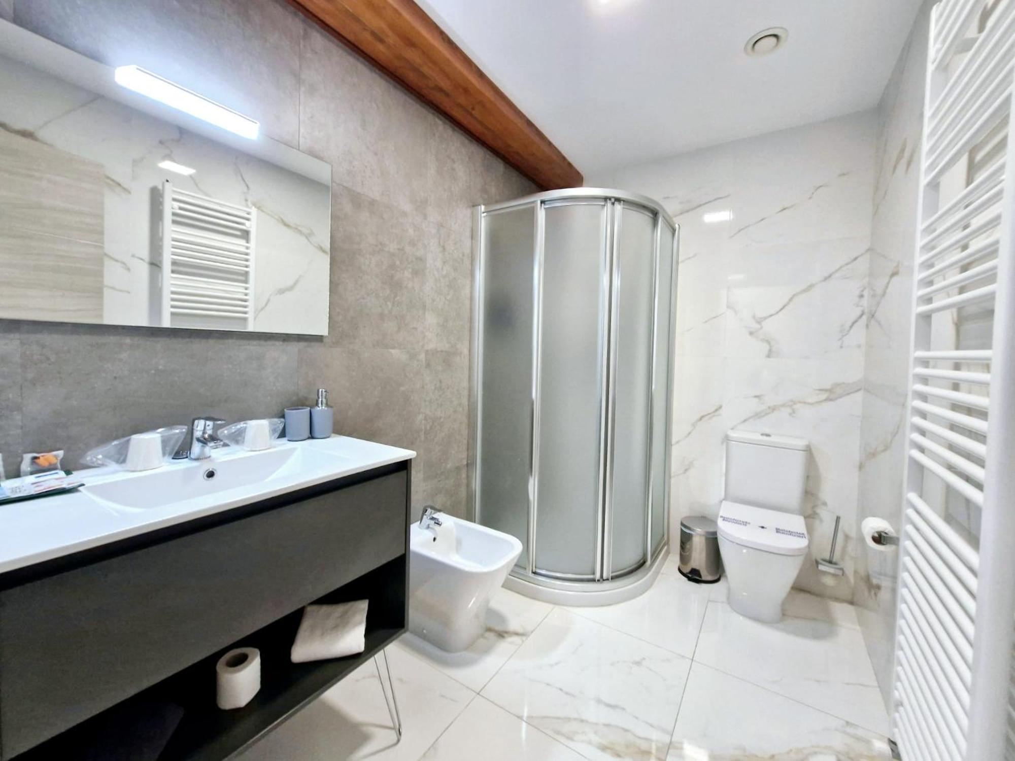 Feeling Home - Suites&Rooms Leon Exterior photo