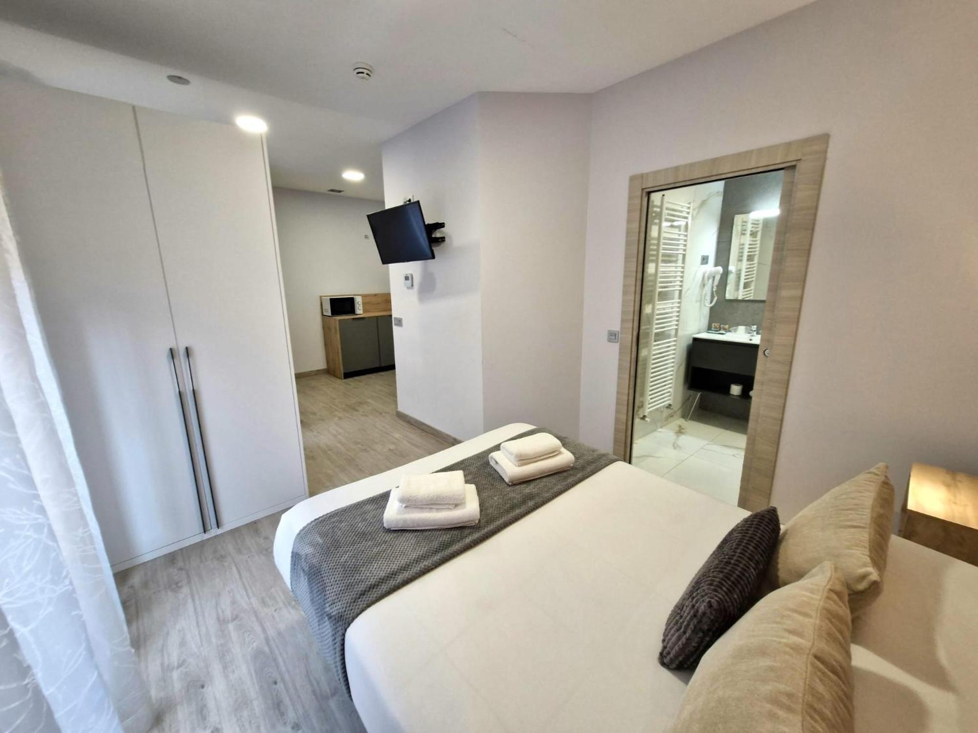 Feeling Home - Suites&Rooms Leon Exterior photo
